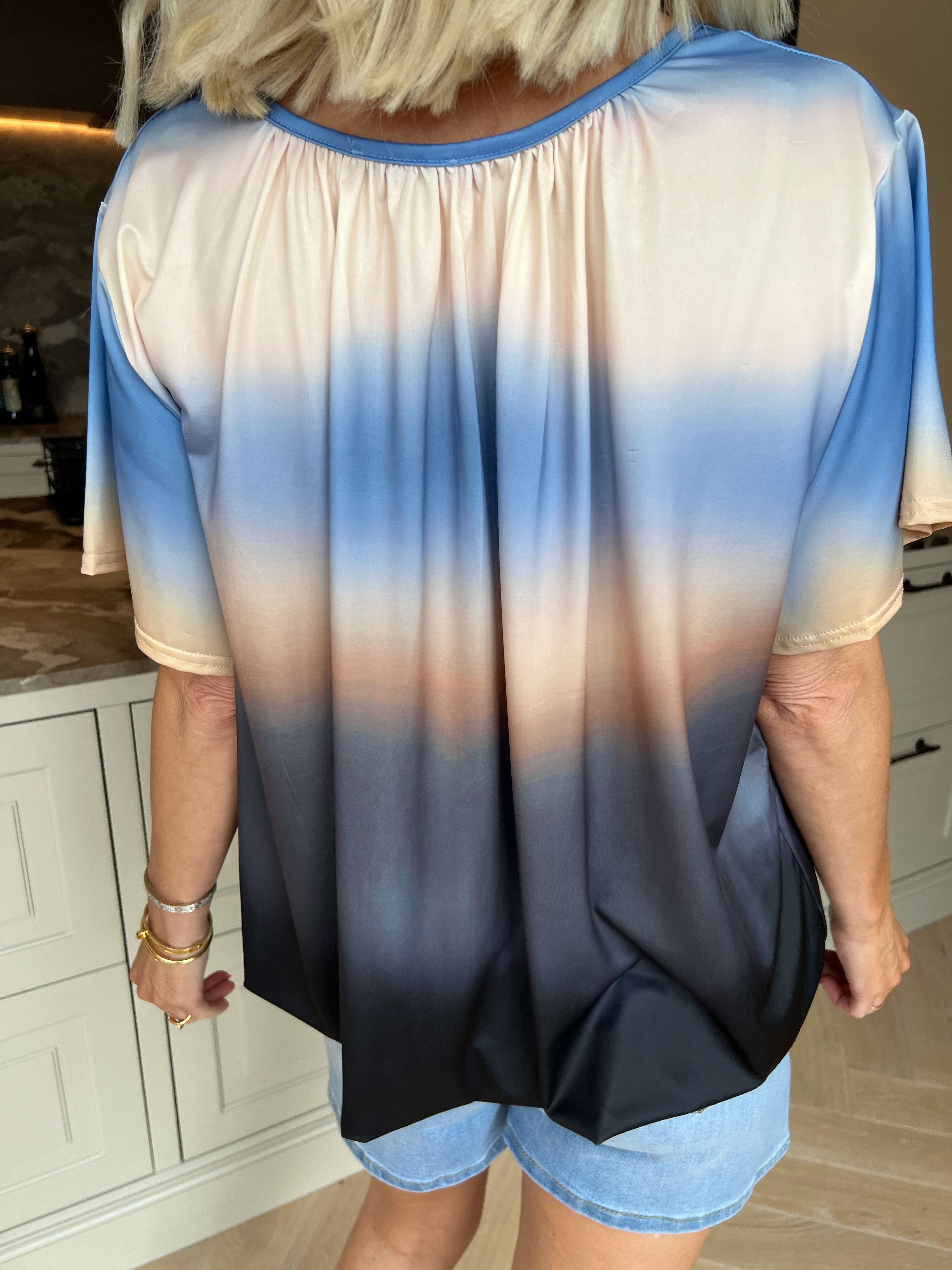 Miracle Batik - Skønneste t-shirt i faded farver med elastik for enden